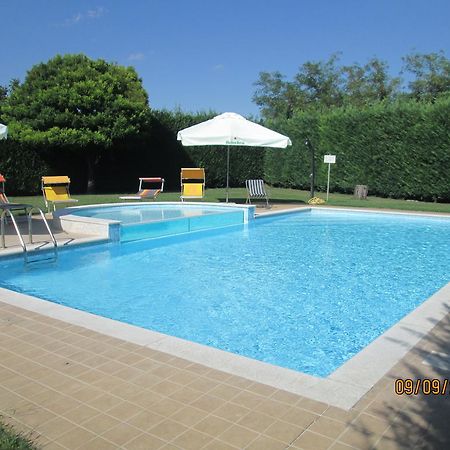 Hotel Doria - Business & Bike Ostiglia Luaran gambar