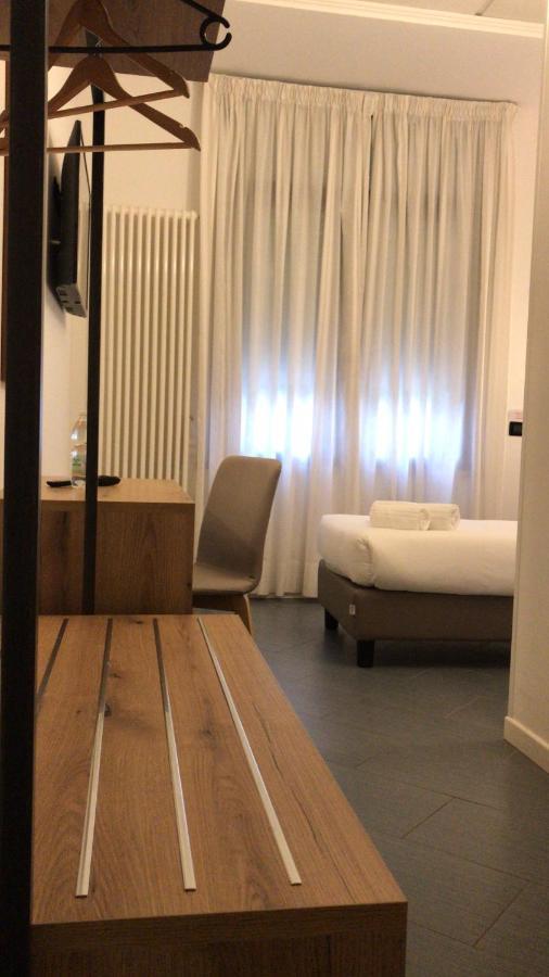 Hotel Doria - Business & Bike Ostiglia Luaran gambar