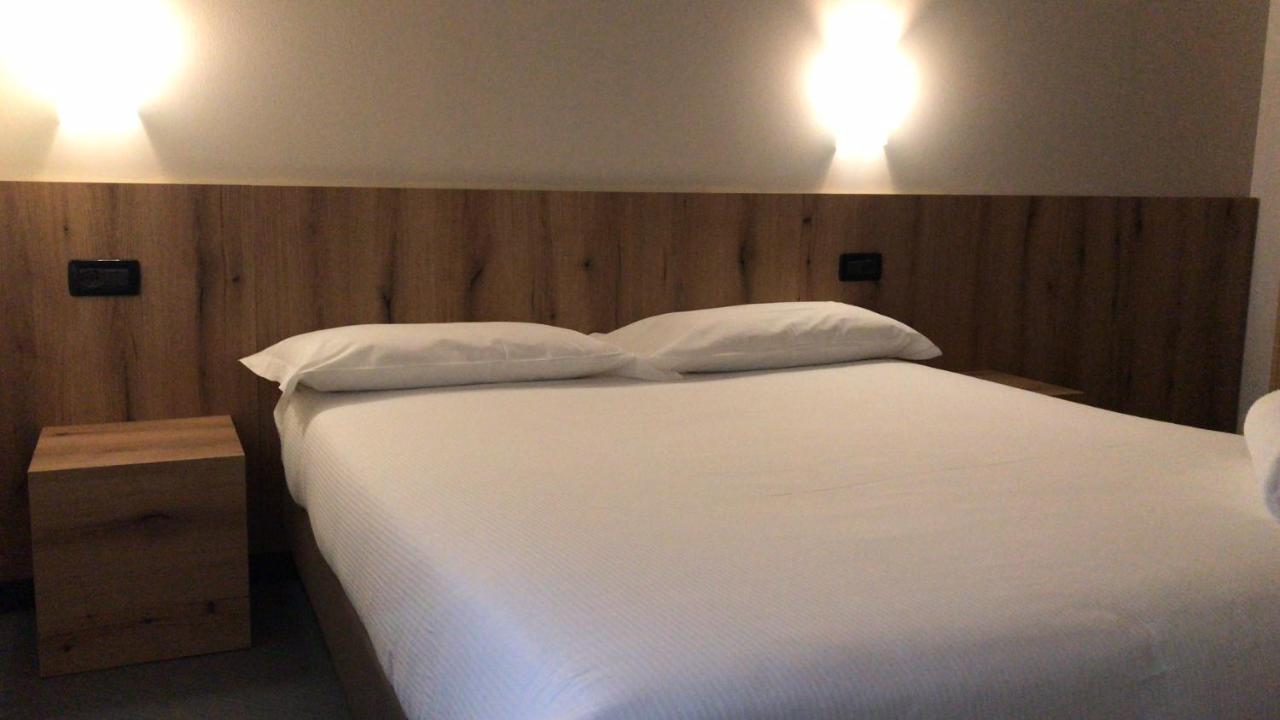 Hotel Doria - Business & Bike Ostiglia Luaran gambar