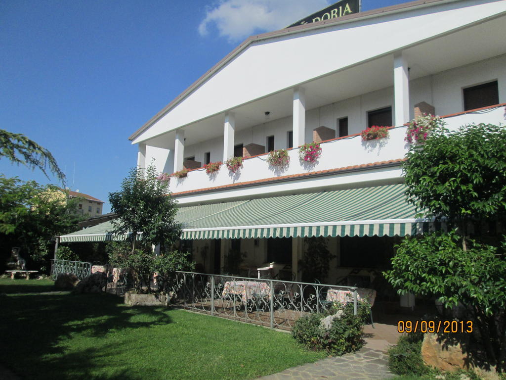 Hotel Doria - Business & Bike Ostiglia Luaran gambar
